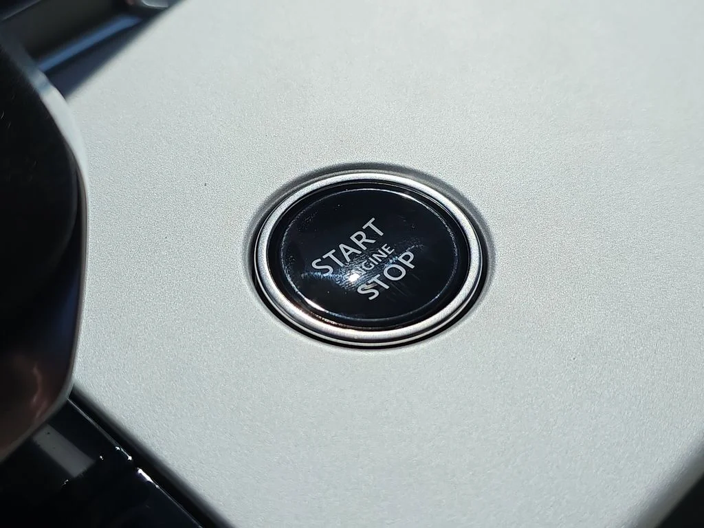 New 2026 Varesine Blue LAND ROVER SE image 26