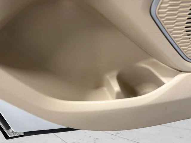 Used 2023 White Jeep Limited image 25