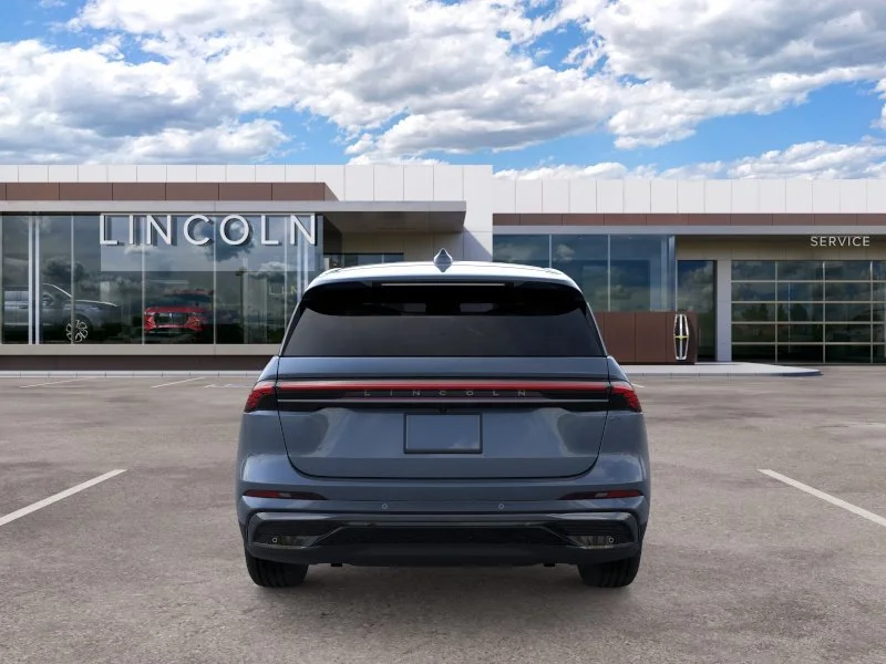 New 2026 Whisper Blue Metallic Clearcoat Lincoln Premiere image 5