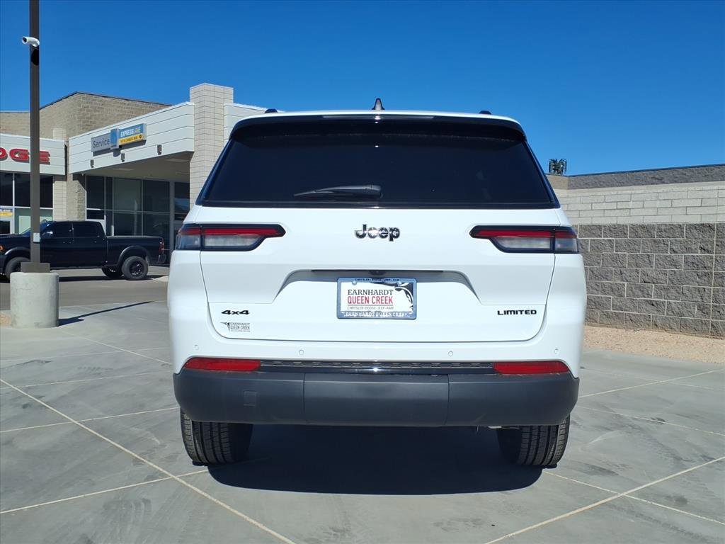 New 2025 Bright White Clear-Coat Exterior Paint Jeep Limited image 5