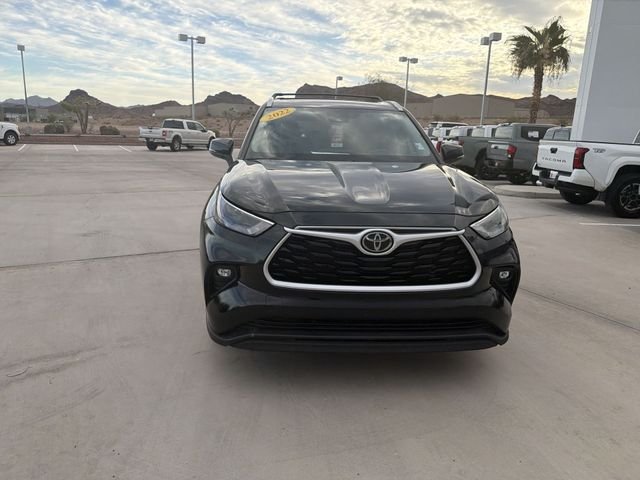 Used 2022 Black Toyota XLE image 2