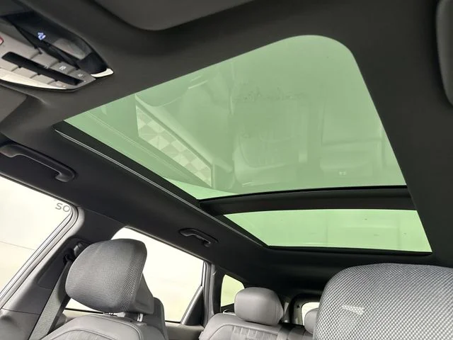 New 2027 Pale Gray Kia X-Line S image 21