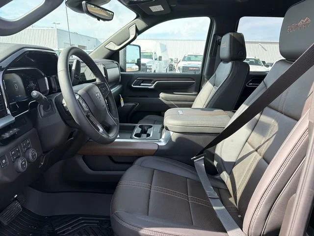 2026 Chevrolet Silverado 3500HD High Country - Photo 10