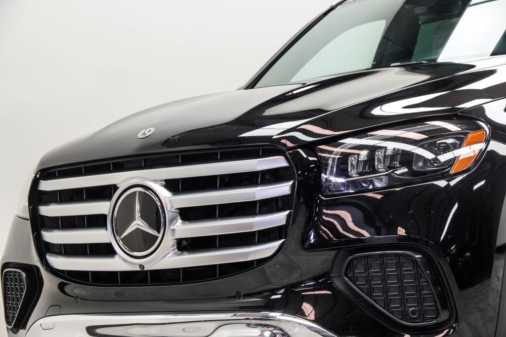 Used 2025 Black Mercedes-Benz GLS 450 image 2