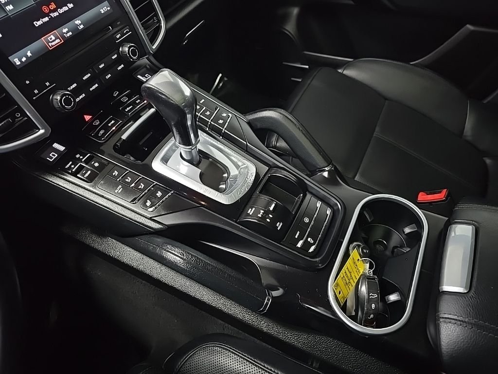 Used 2017 Black Porsche Base image 29