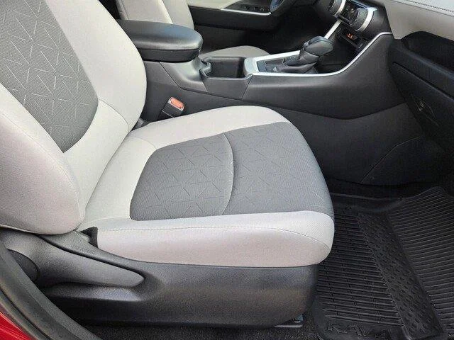 Used 2025 Ruby Flare Pearl Toyota XLE image 29