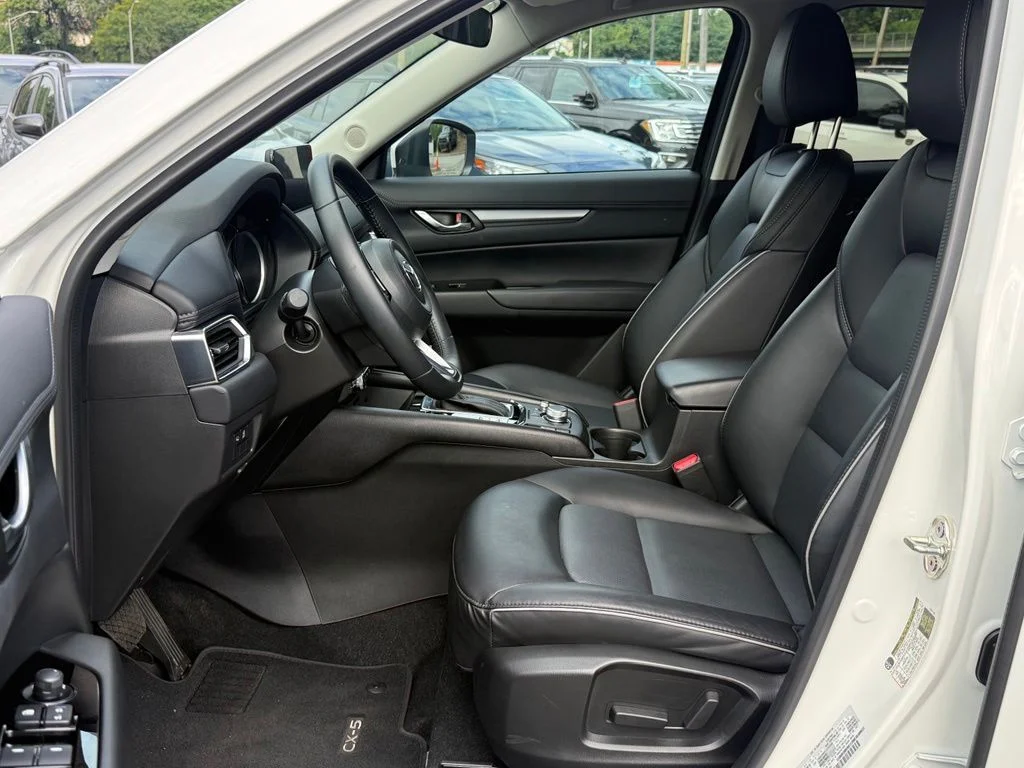 Used 2025 Rhodium White Metallic Mazda 2.5 S Select Package image 22