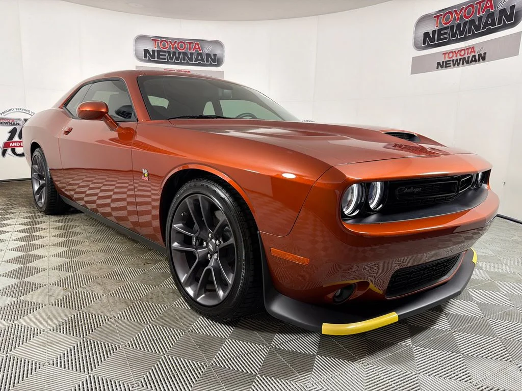 2023 Dodge Challenger R/T Scat Pack's photo