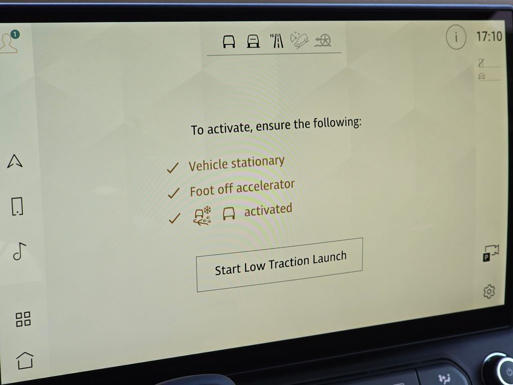 New 2026 Fuji White Land Rover S image 27