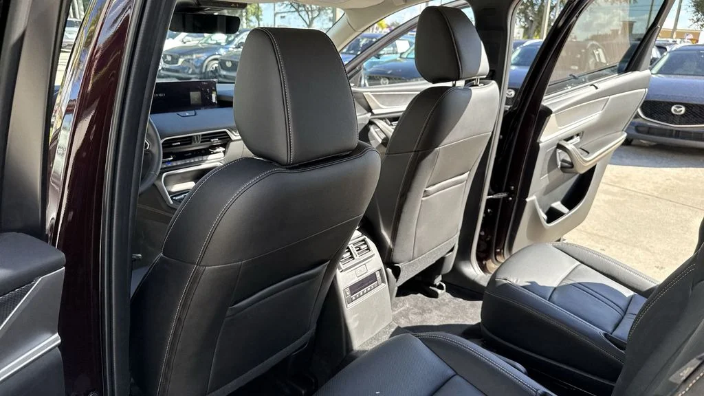2026 Mazda CX-90 Premium Package - Photo 34