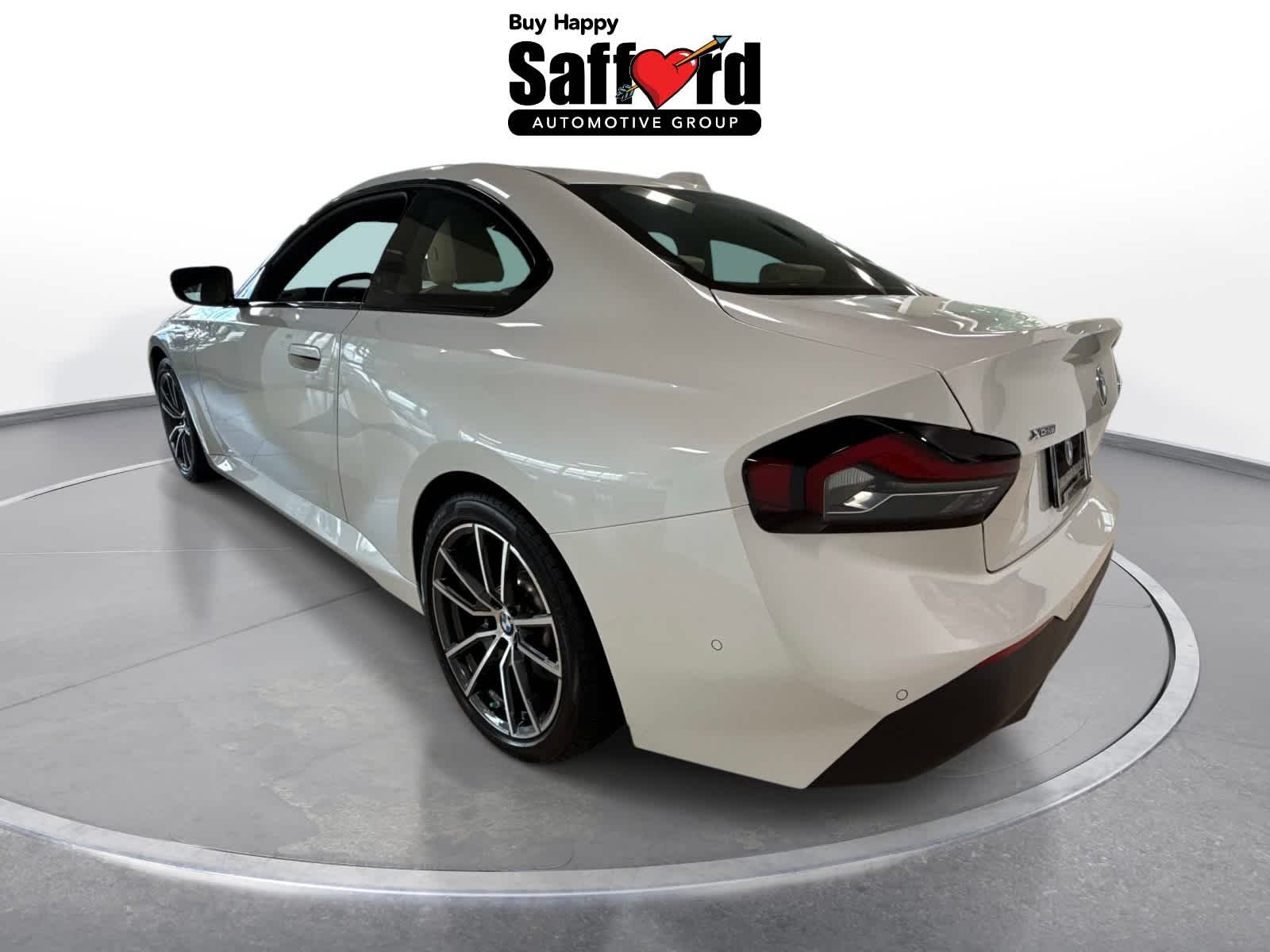 Certified Used 2025 Mineral White Metallic BMW 230i xDrive image 5