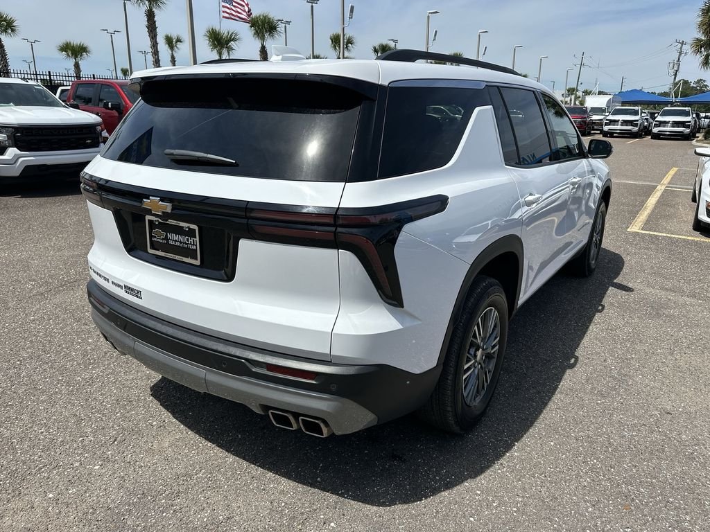 Used 2025 Summit White Chevrolet LT image 16