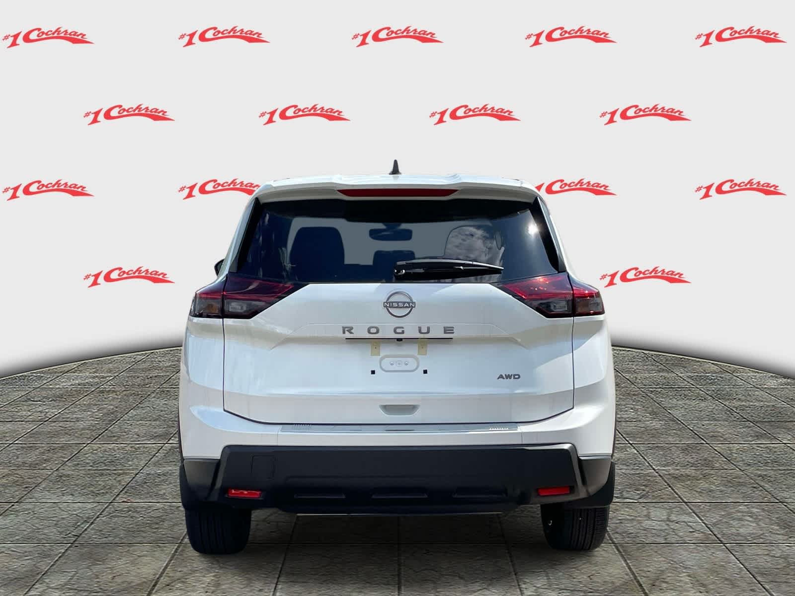 New 2026 Everest White Pearl Tricoat Nissan SV image 4