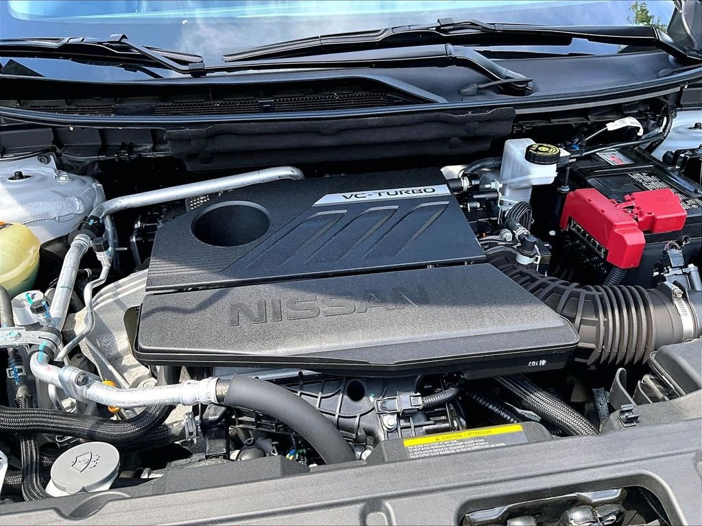 Used 2025 Silver Nissan SV image 33