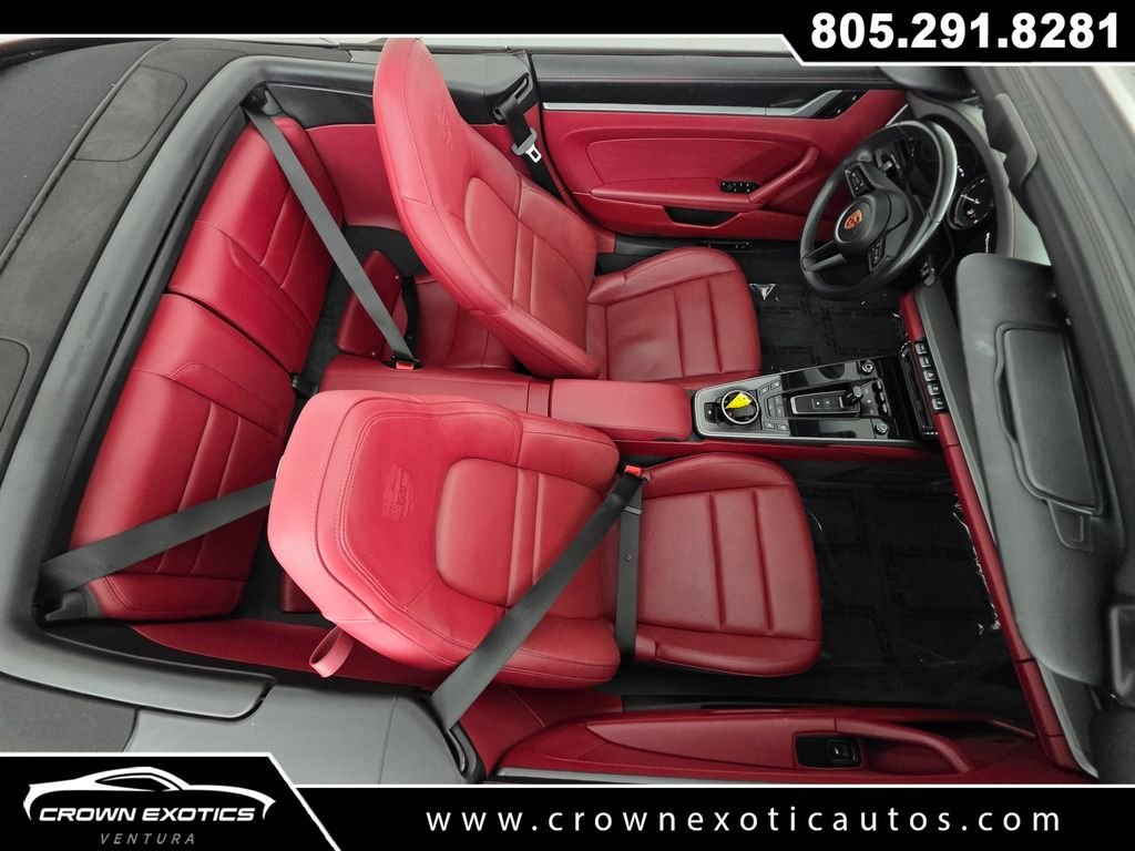 Used 2024  Porsche Carrera image 19