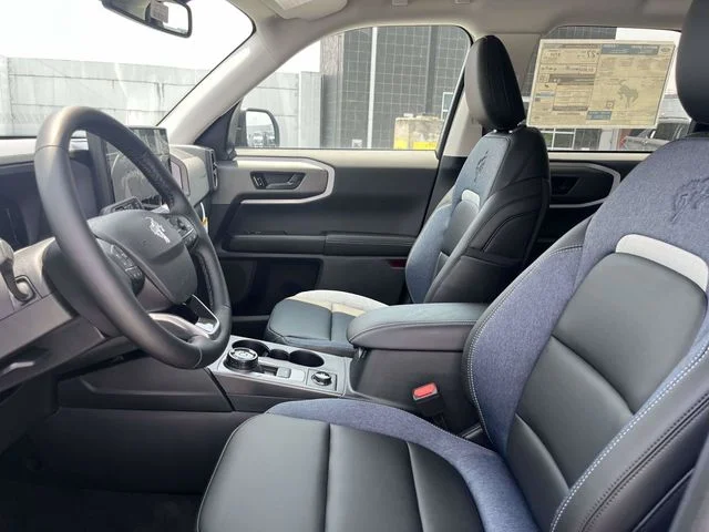 New 2026 Velocity Blue Metallic Ford Outer Banks® image 15