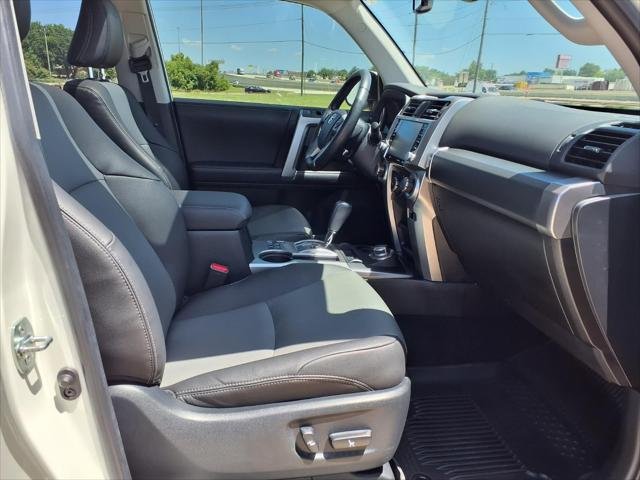 Certified Used 2023 ICE CAP Toyota  image 22