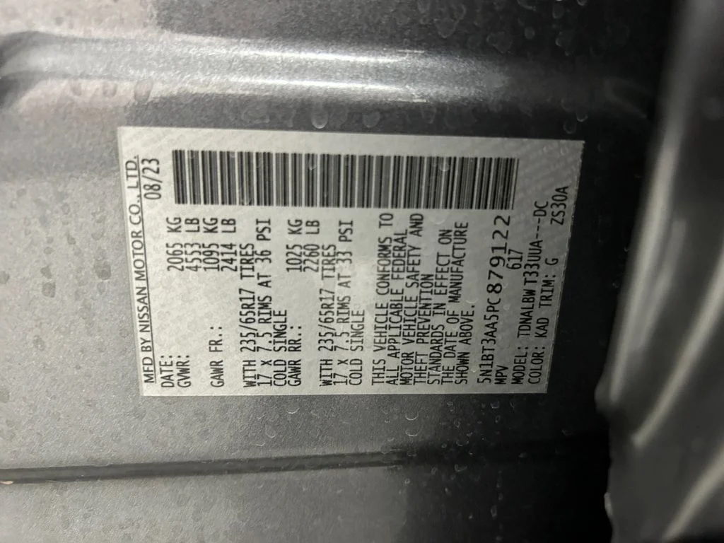 Used 2023 Gray Nissan S image 20
