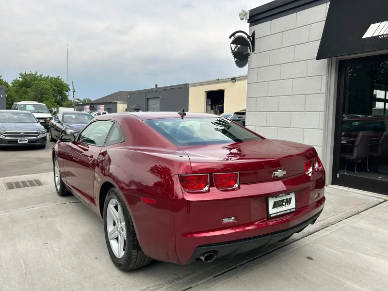 Used 2010 Red Chevrolet LT Coupe 2D image 42