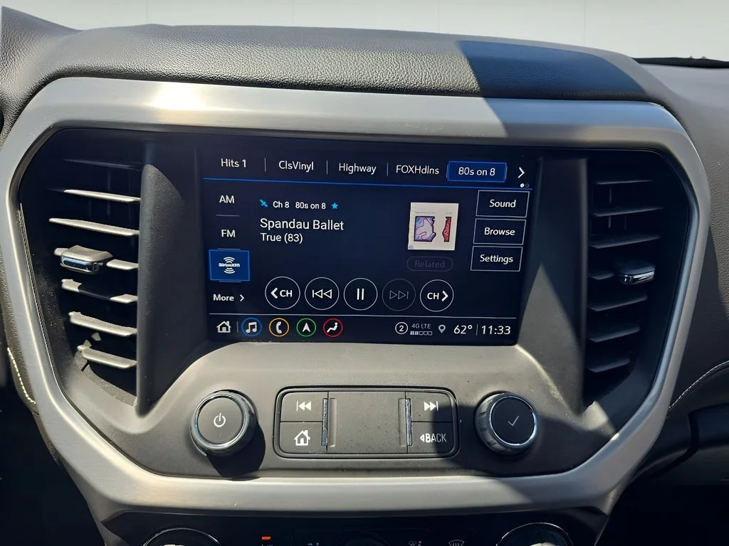 Used 2023 Gray GMC SLT image 22