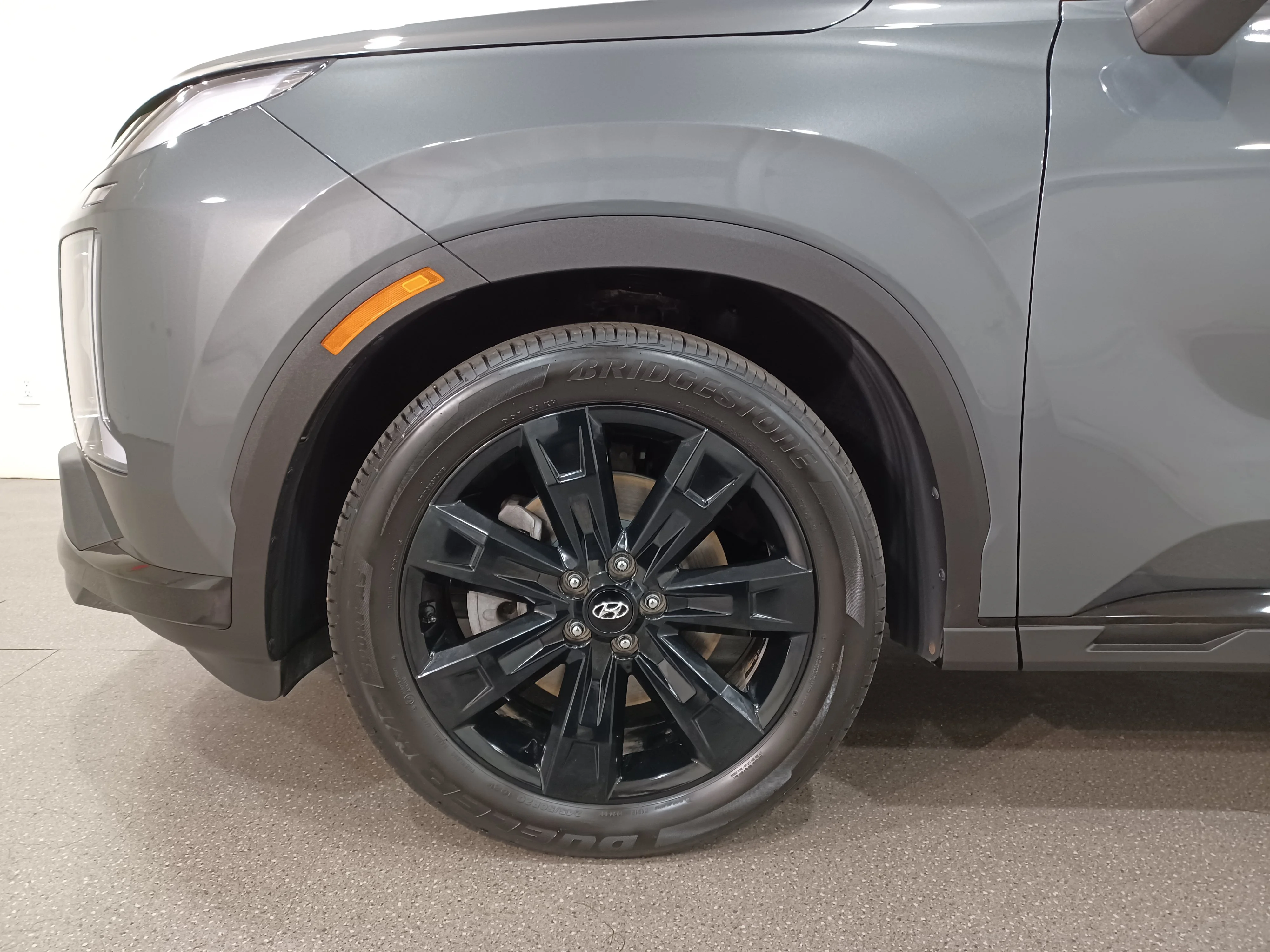 Certified Used 2023 Steel Graphite Hyundai Urban AWD*7 Pass | Adaptive Cruise | Remote Start | Nav | 360 Cam | Cooled Leather | Sunroof | H/K image 21