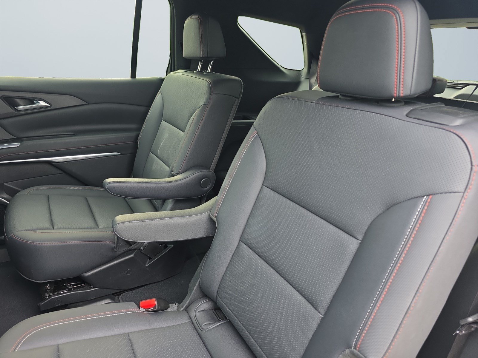 2025 Chevrolet Traverse Z71 - Photo 14