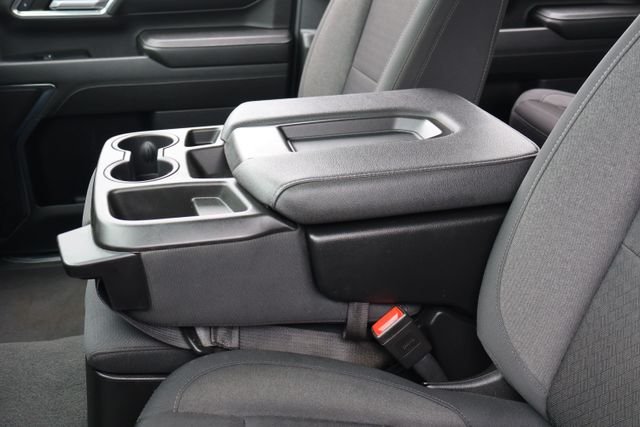 Used 2024  Chevrolet LT image 17