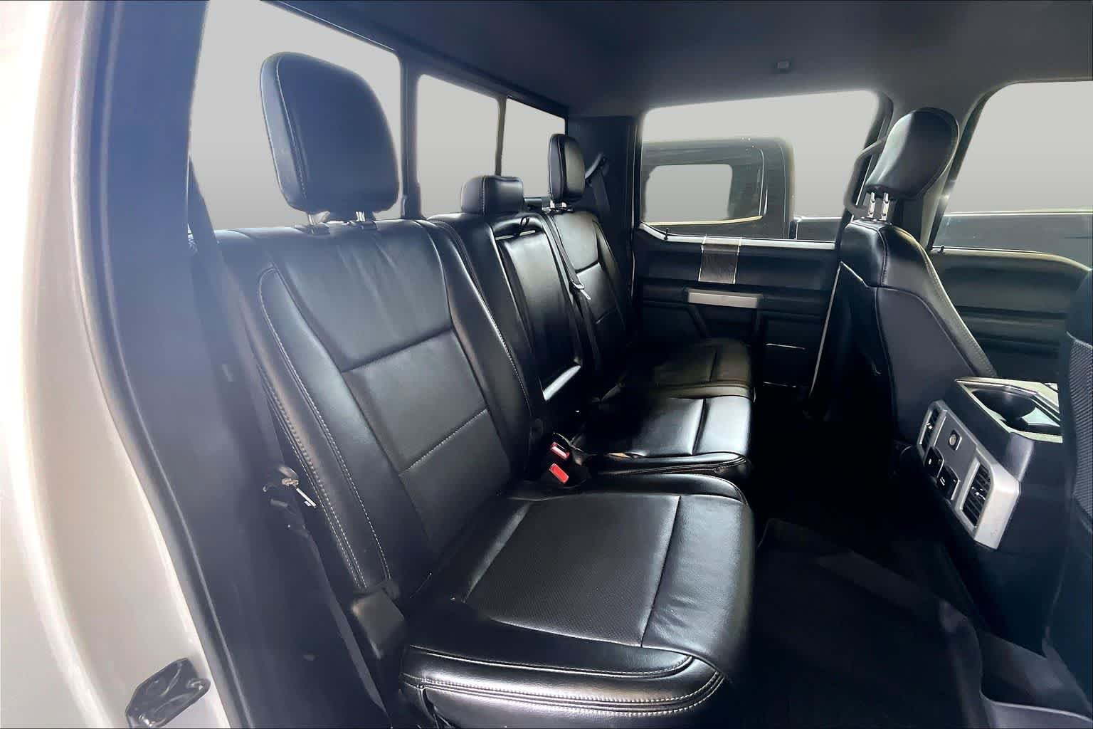 Used 2019 Oxford White Ford LARIAT image 19