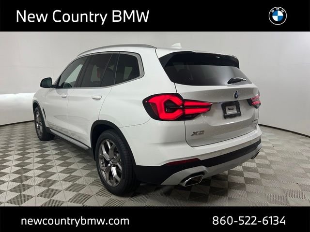 Used 2022 Alpine White BMW xDrive30i image 5