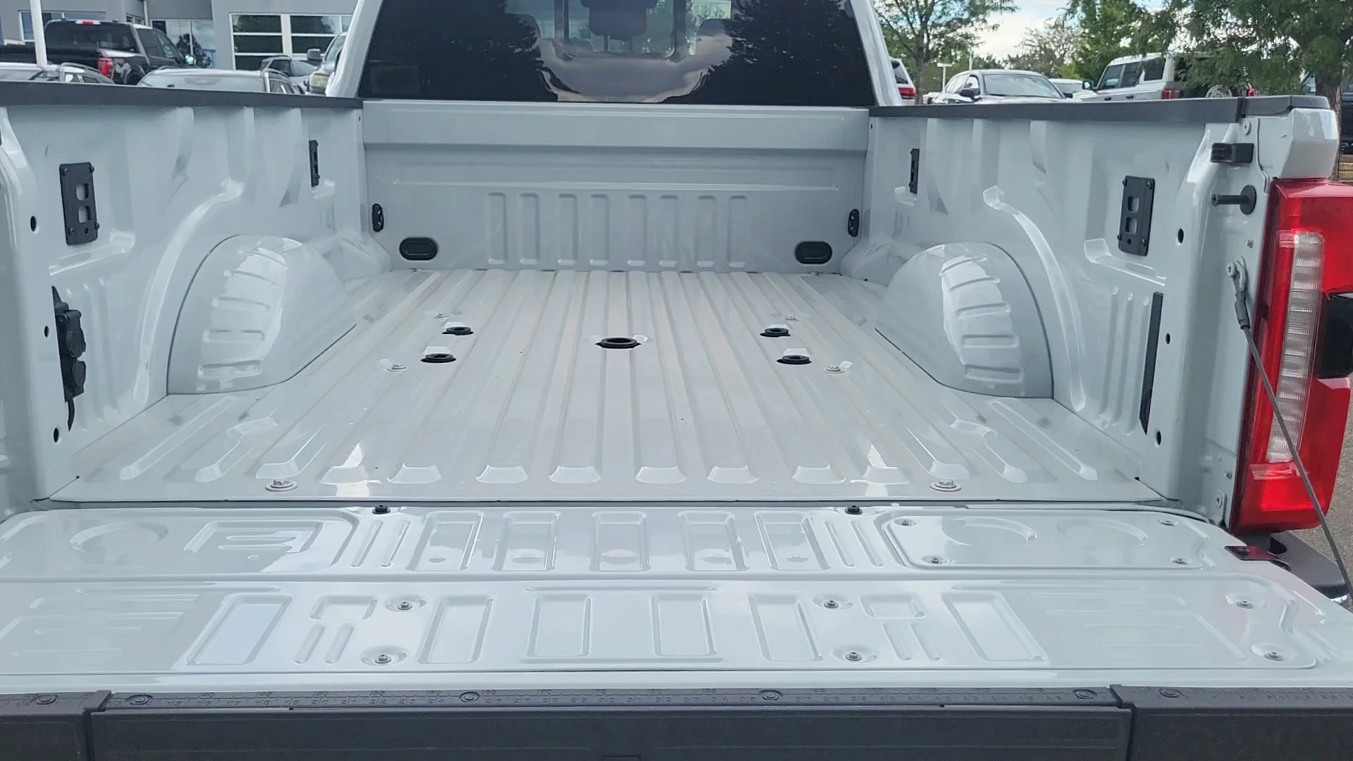 New 2026 Avalanche Ford LARIAT image 23