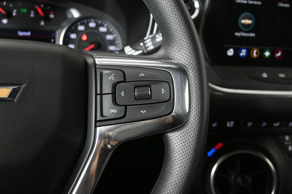 Used 2024 Black Chevrolet 2LT image 35