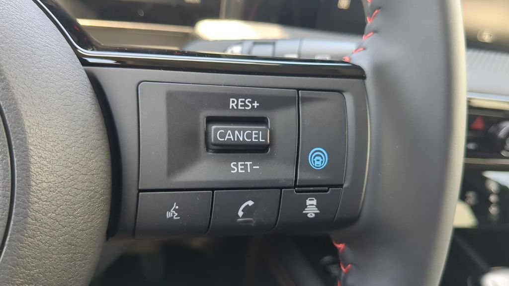 2026 Nissan KICKS SR - Photo 20