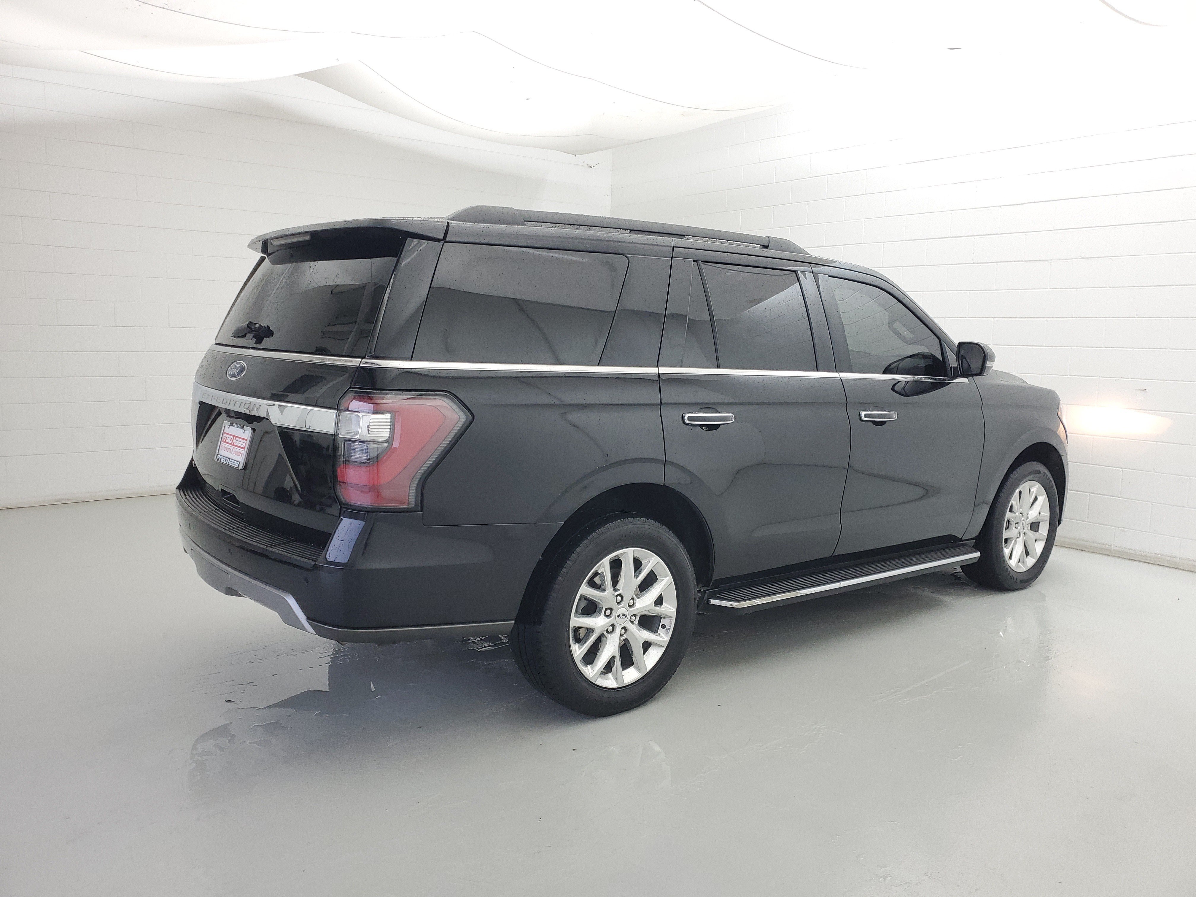 Used 2020 Agate Black Ford XLT image 5