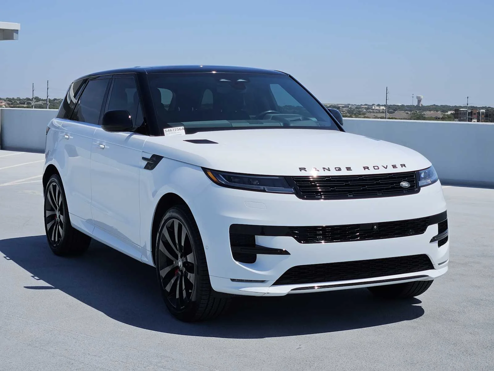 Certified Used 2024 Fuji White Land Rover Dynamic SE image 3