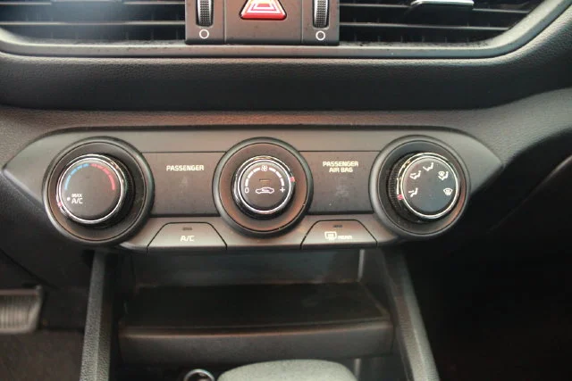 Used 2023 Blue Kia LXS image 15