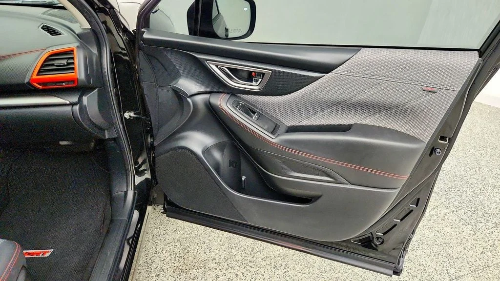 Used 2019 Crystal Black Silica Subaru 2.5i Sport image 25