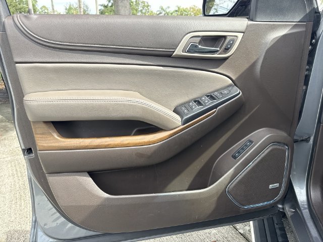 Used 2019 Gray GMC Denali image 13