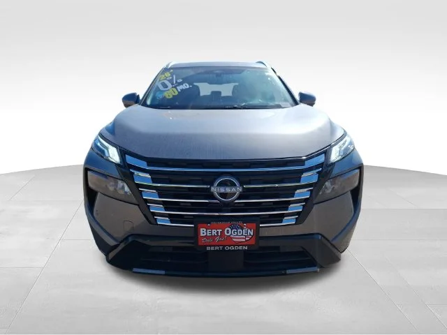 New 2026 Gun Metallic Nissan Platinum image 2