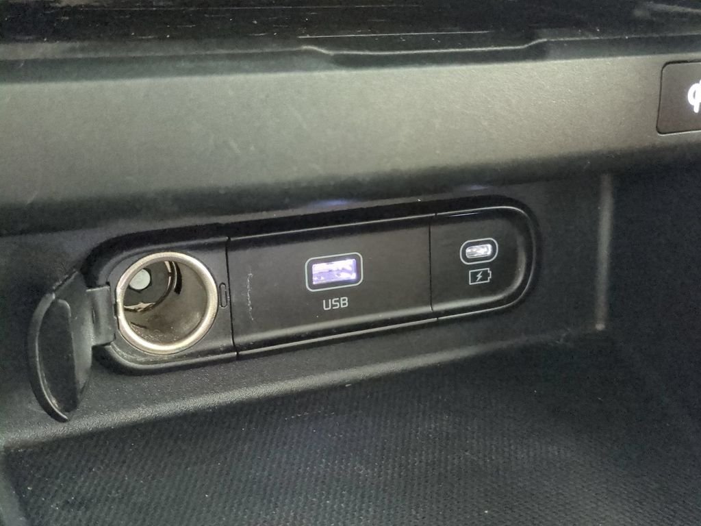 Used 2024 White Kia EX image 26