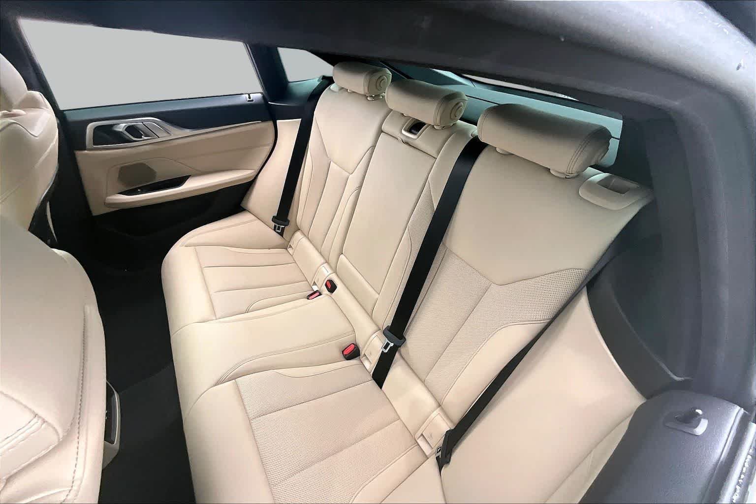 Used 2023 Jet Black BMW eDrive35 image 20