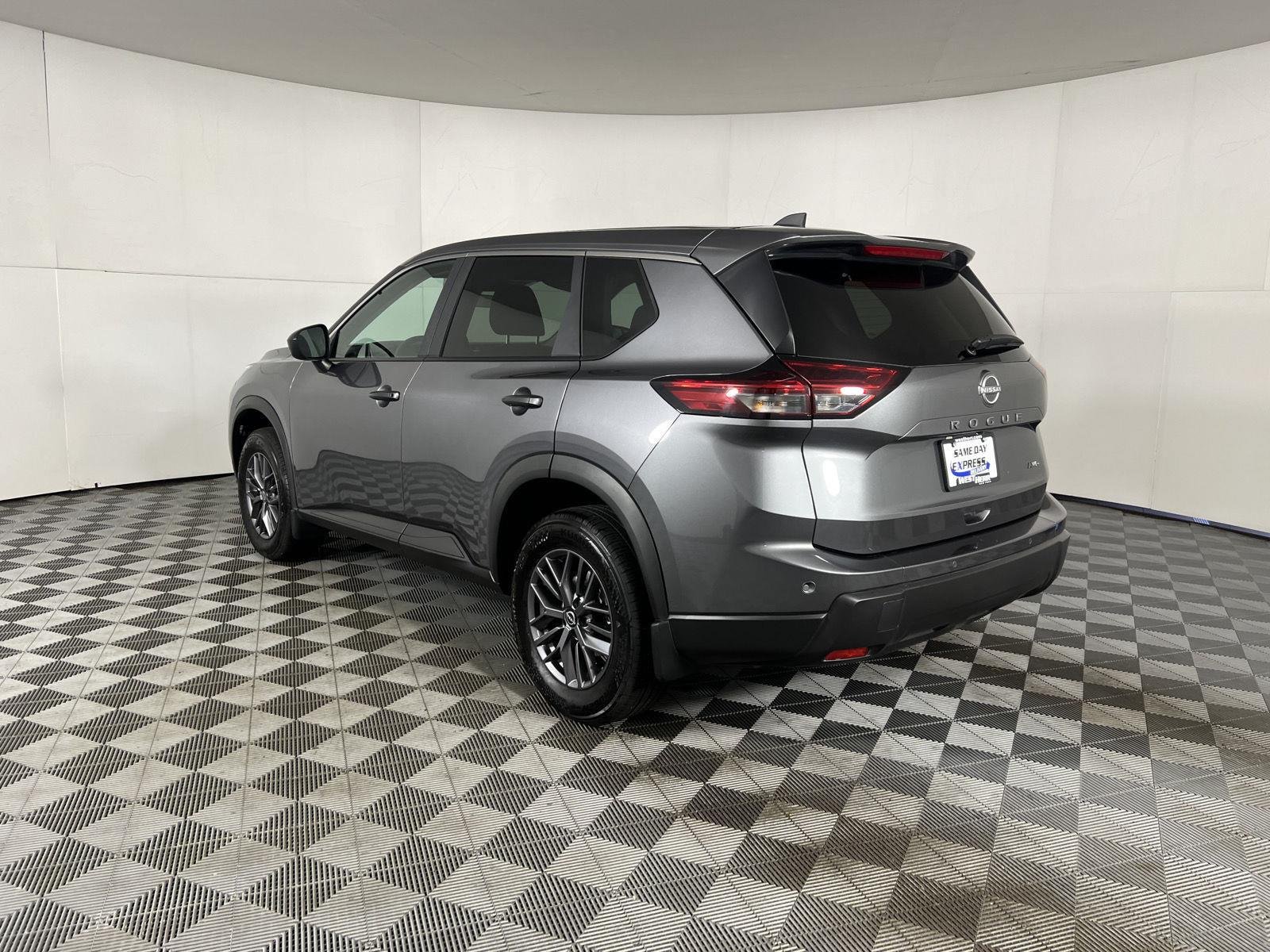 Certified Used 2026 Gun Metallic Nissan S image 6