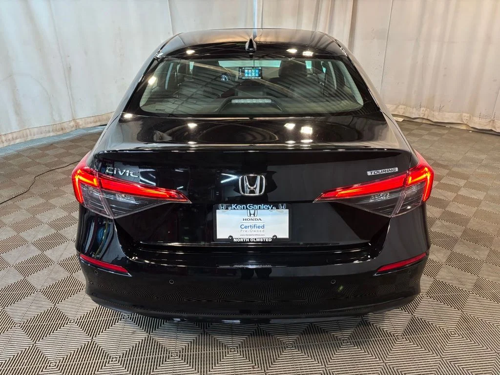 Certified Used 2024 Crystal Black Pearl Honda Touring image 5