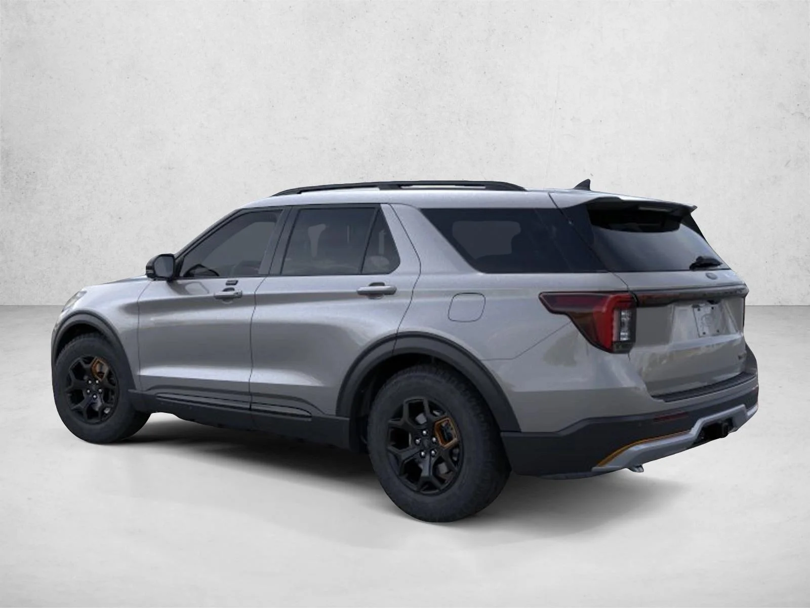 New 2026 Carbonized Gray Metallic Ford Tremor® image 4