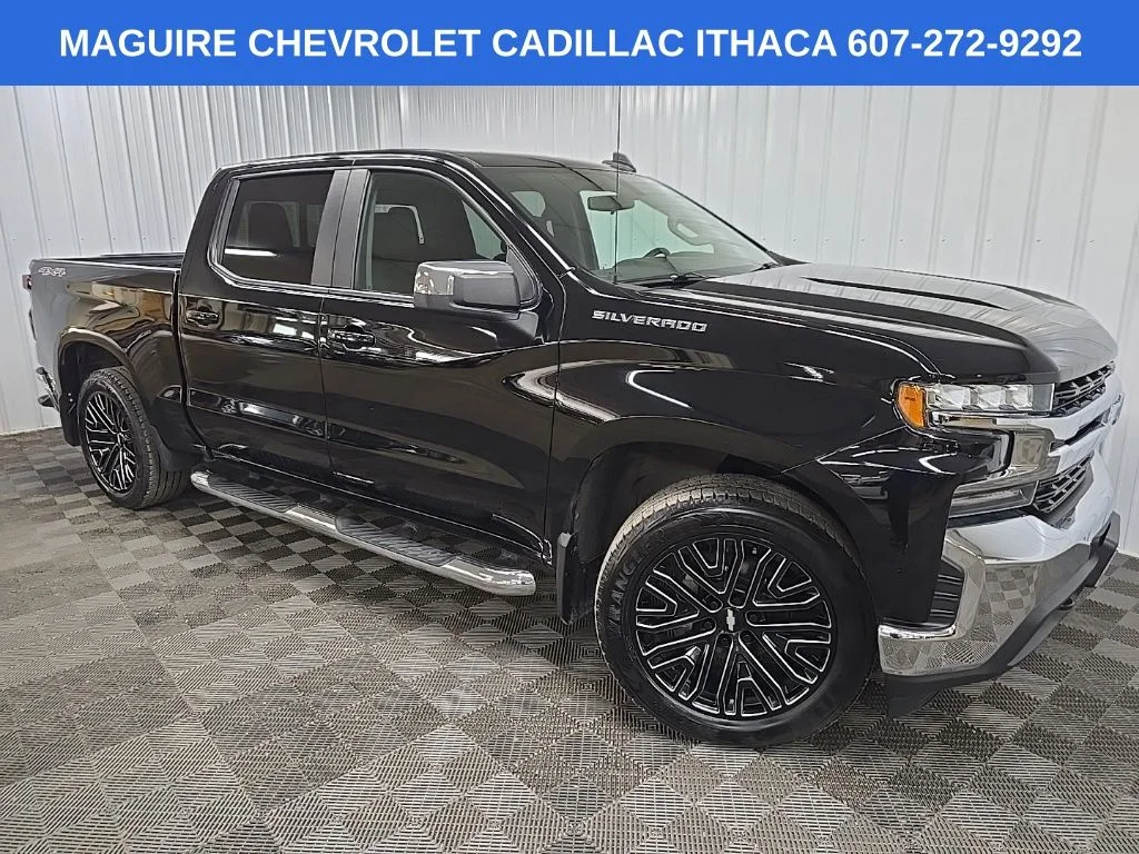 Used 2019 Black Chevrolet LT image 7