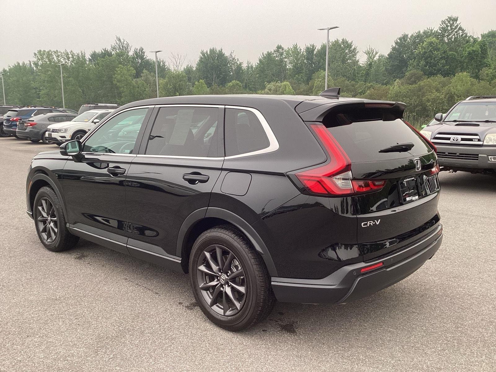 Used 2026 Crystal Black Pearl Honda EX-L image 5