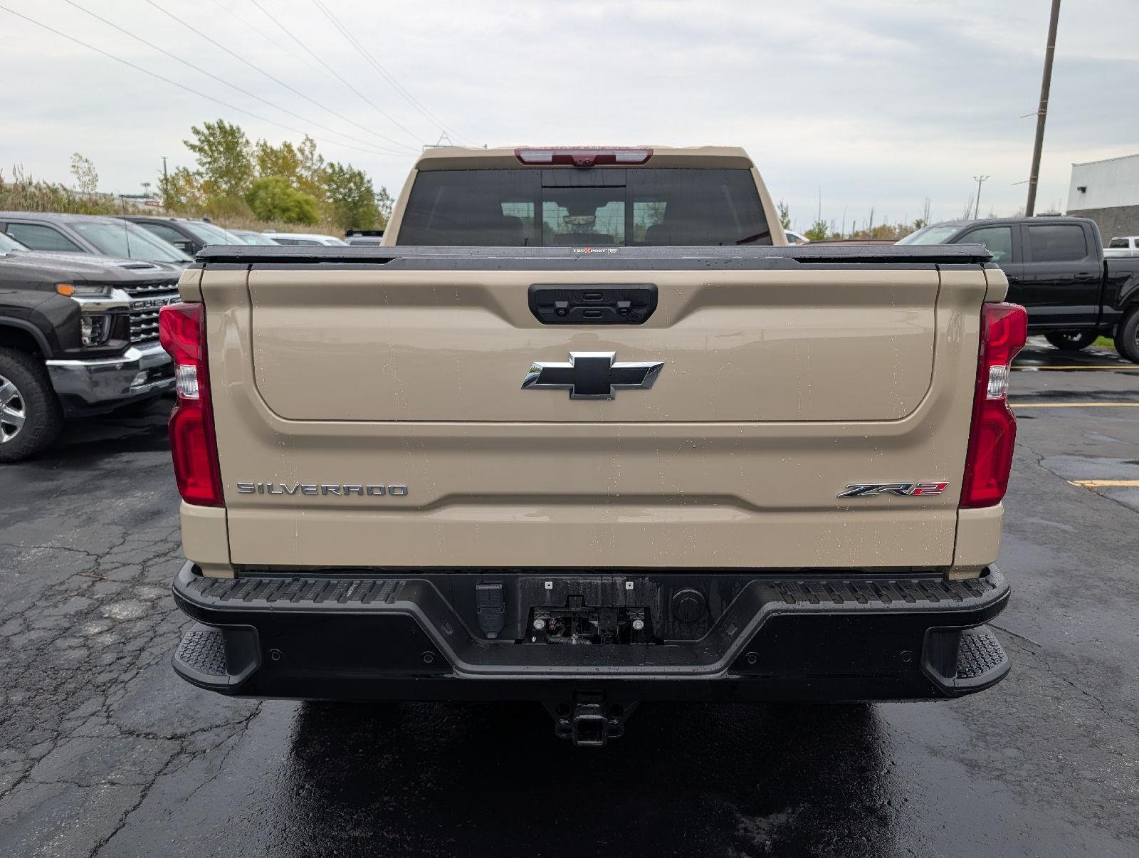 Used 2022 Sand Dune Metallic Chevrolet ZR2 image 6