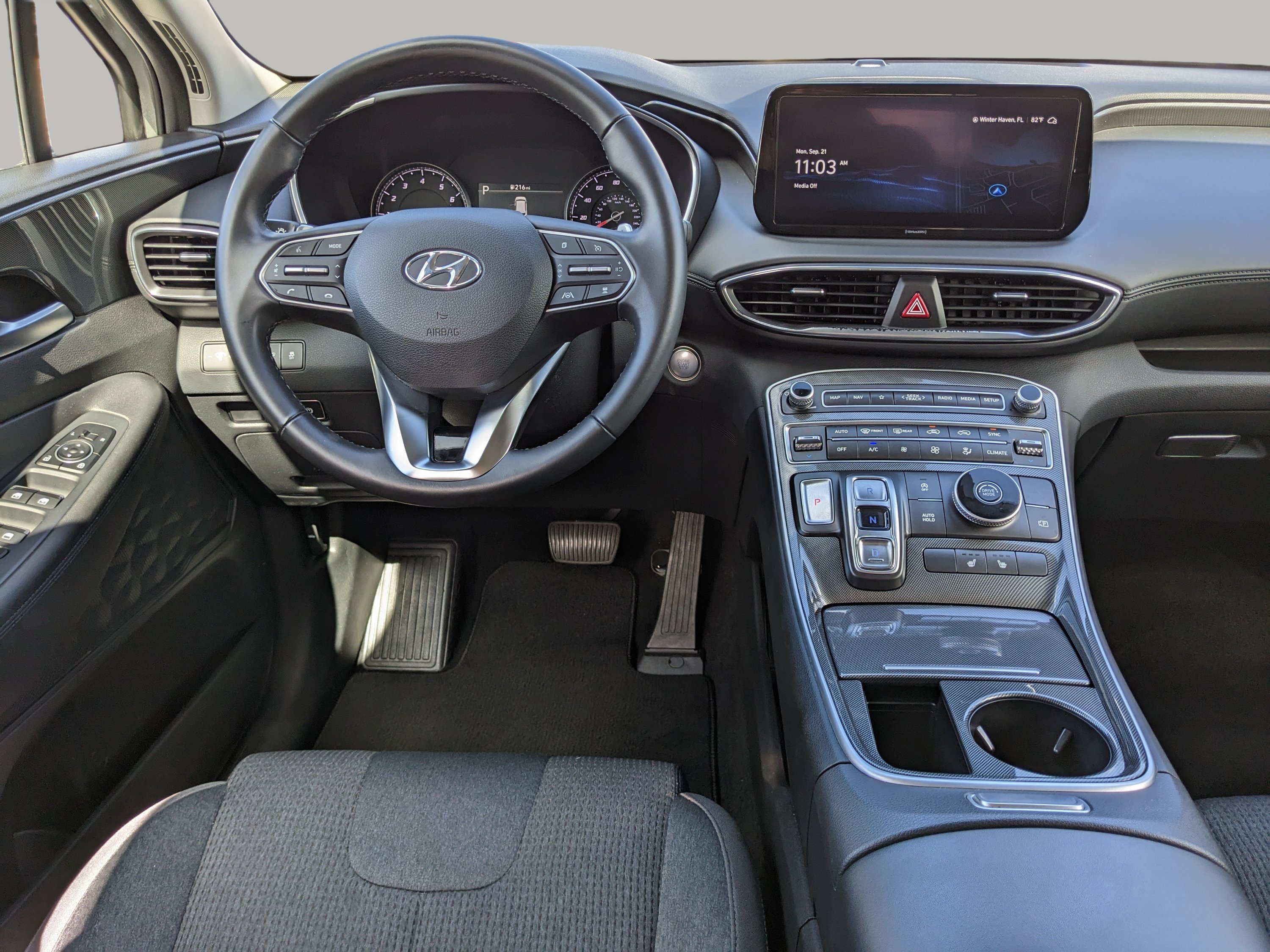2023 Hyundai Santa Fe SEL - Photo 12