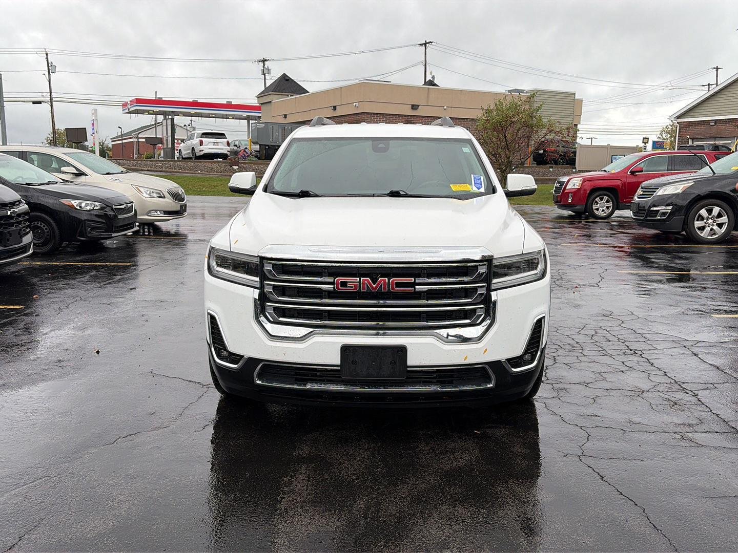Used 2023 Summit White GMC SLT image 2