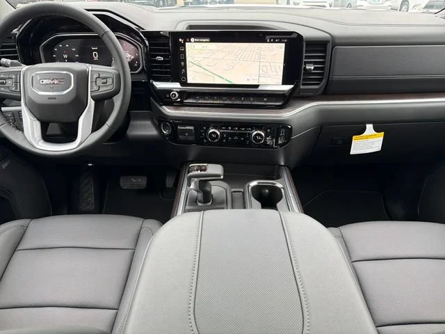 2026 GMC Sierra 1500 SLT - Photo 9