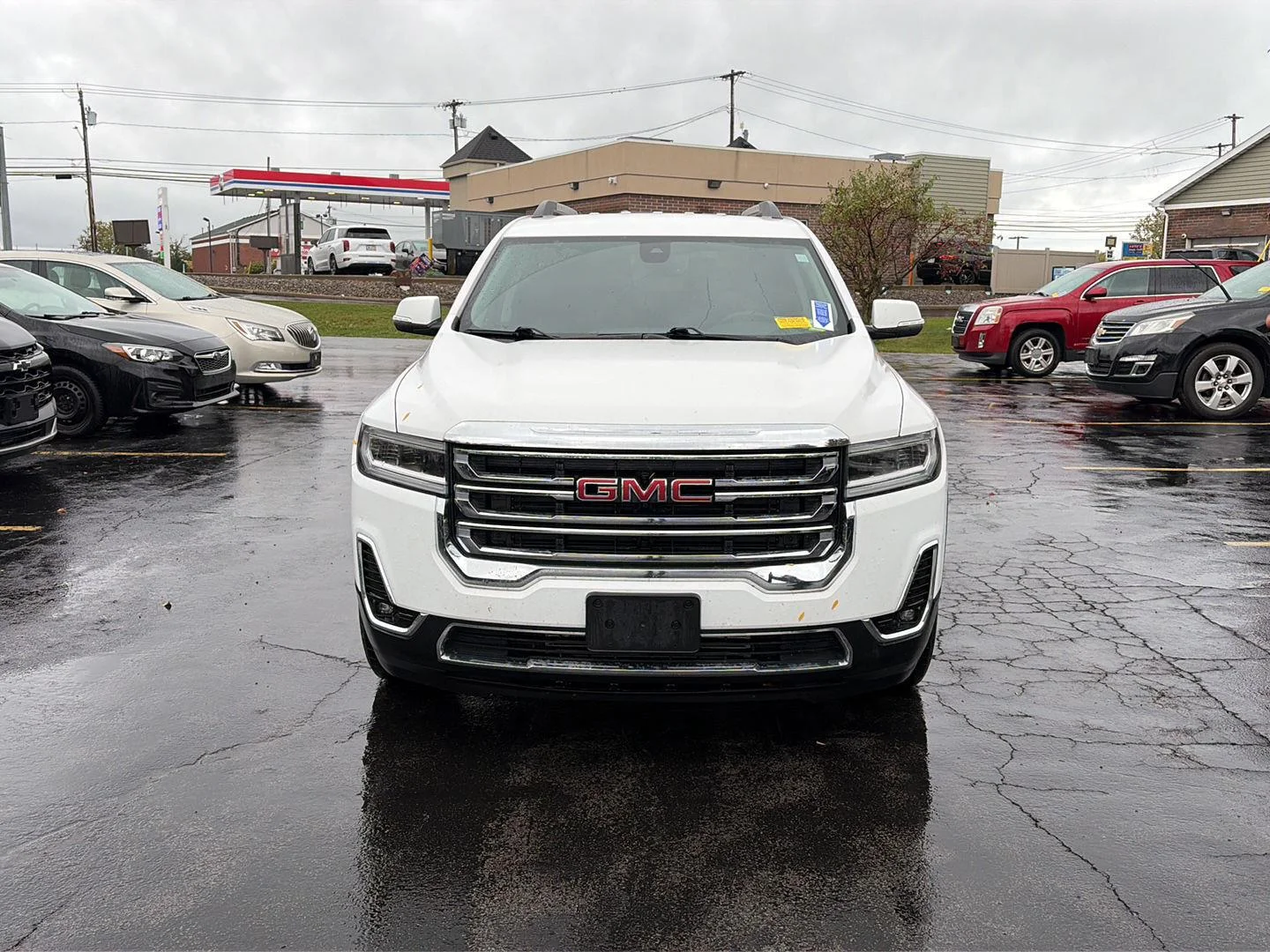 Used 2023 Summit White GMC SLT image 2
